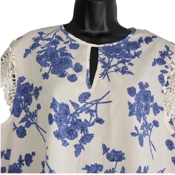 Blouse top - Picture 4 of 7